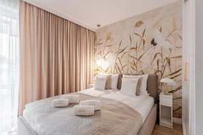 In-room safe, laptop workspace, blackout curtains, iron/ironing board