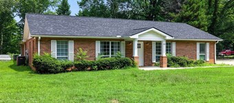 Family Getaway 9br Open-concept Retreat 9 Bedroom Home