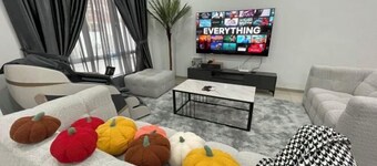 UjongPasir ModenHouse - Karaok/MsgChair/ArcadeGame