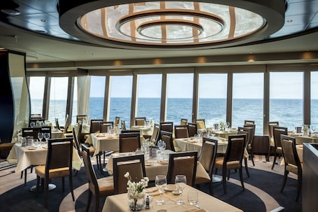 Interior. Arabian Cruise