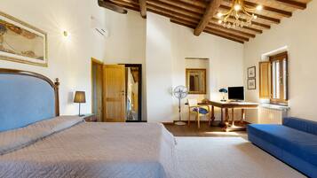 3 Schlafzimmer, Bügeleisen/Bügelbrett, WLAN, Bettwäsche