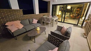 Apartment, 2 Bedrooms, Balcony, Garden View | Living room - Luxury Apartment Sea & Mountain View and Golf (Manilva)