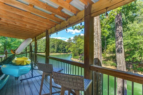 Cozy 1BD Camper w/ LAKE Access! Hot Tub + Pavilion