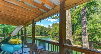 Cozy 1BD Camper w/ LAKE Access! Hot Tub + Pavilion