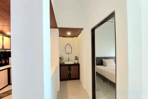 Unclassified image, 4 of 37, button - Yustien Homestay Jogja 3 Bedroom - Entire House (Kasihan)