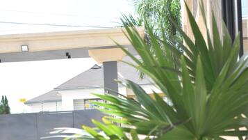 Enceinte de lâhĂ©bergement