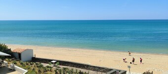 Ocean view apartment for rent for 4 people with all comforts