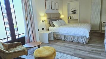 Cots/infant beds