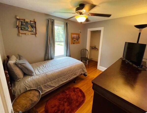 4 habitaciones, escritorio, wifi gratis y ropa de cama 