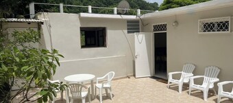 Villa nature tropicale, route de la Fontaine Didier