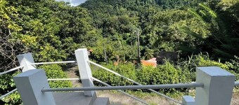 Villa nature tropicale, route de la Fontaine Didier