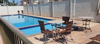 Cozy Apartment Near VG Airport