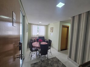 Interior - Cozy Apartment Near VG Airport (Jardim Aeroporto Várzea Grande)