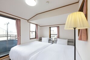 4 室のベッドルーム、アイロン / アイロン台、WiFi、ベッドシーツ