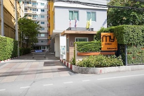 Huoneisto, 1 makuuhuone, esteetön, tupakointi sallittu | Ulkopuoli