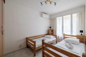 1 habitación, internet y ropa de cama