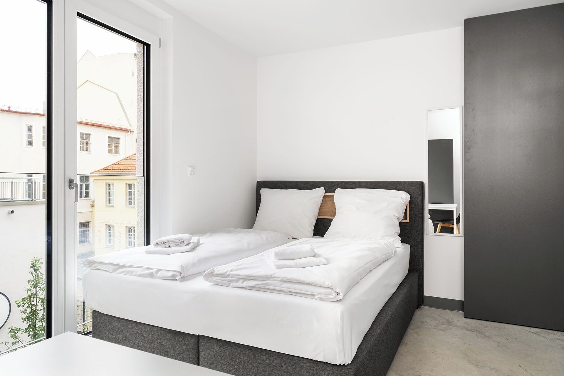 Escritorio y wifi gratis 