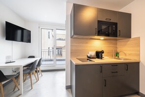 Family Studio | Desk, free WiFi - Homaris Apartments Therese (Munich)