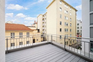Terrace/patio - Homaris Apartments Therese (Munich)