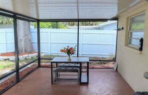 Outdoor dining