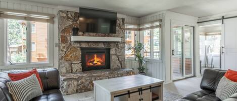 TV connectée, cheminée