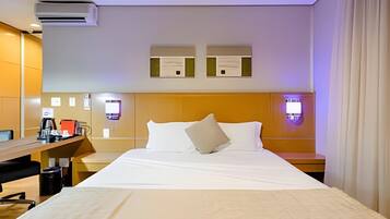 Internet, bed sheets