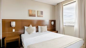 1 bedroom, bed sheets