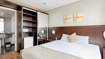 Silitysrauta/-lauta, internet, vuodevaatteet