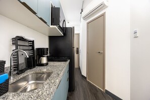 Fridge, microwave, cookware/dishes/utensils