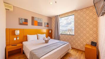 1 quarto, ferros/tábuas de passar roupa, acesso à internet