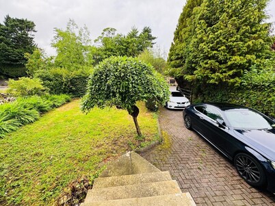 벅스턴 5베드 리트리트 - 11명 숙박 가능, 주차 및 정원 포함