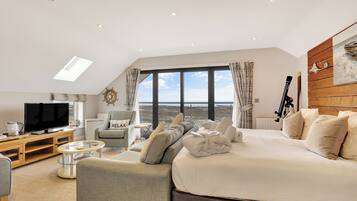 Kamar Double Deluks, balkon, pemandangan laut | Wi-Fi gratis