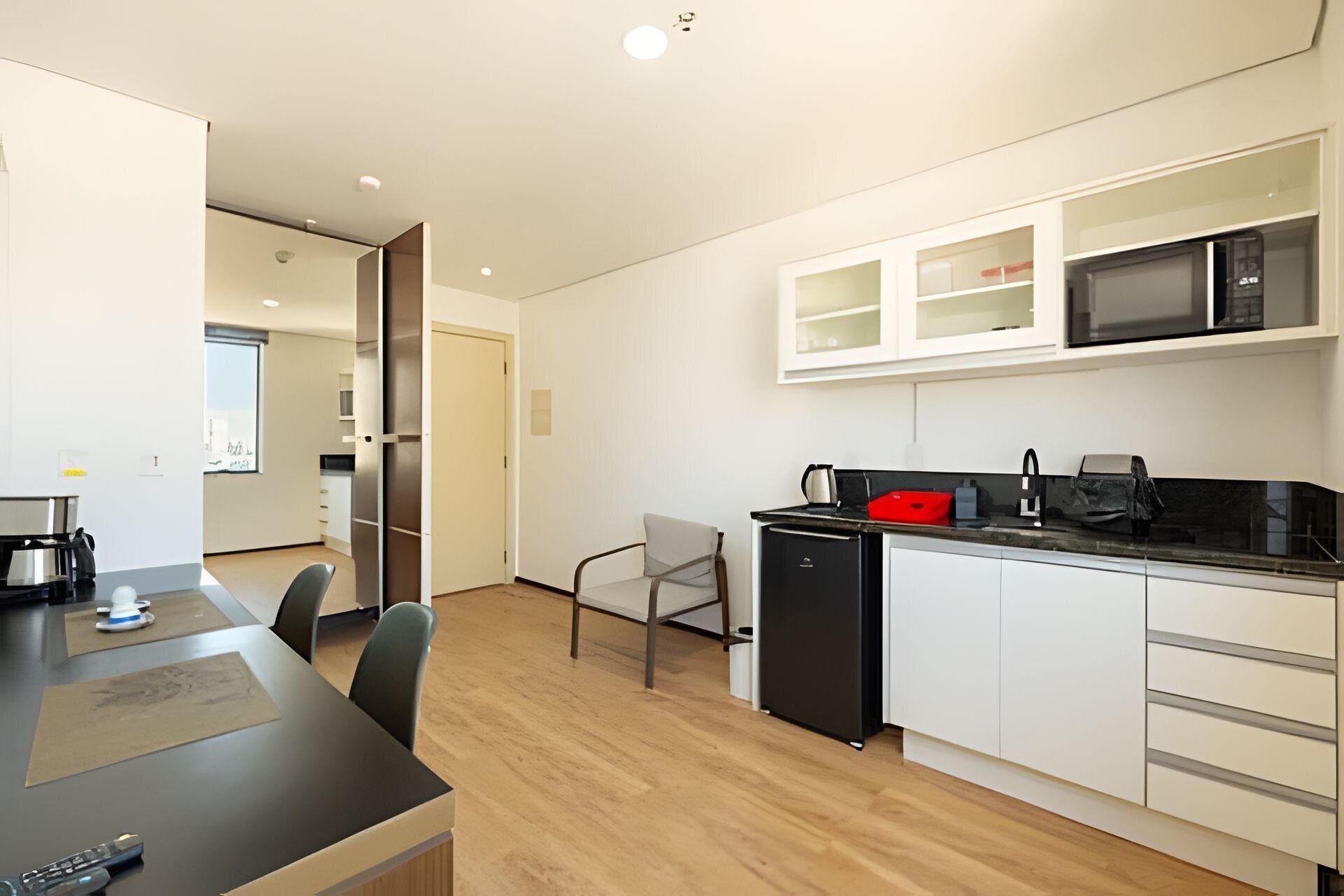 Coffee/tea maker, fridge, microwave