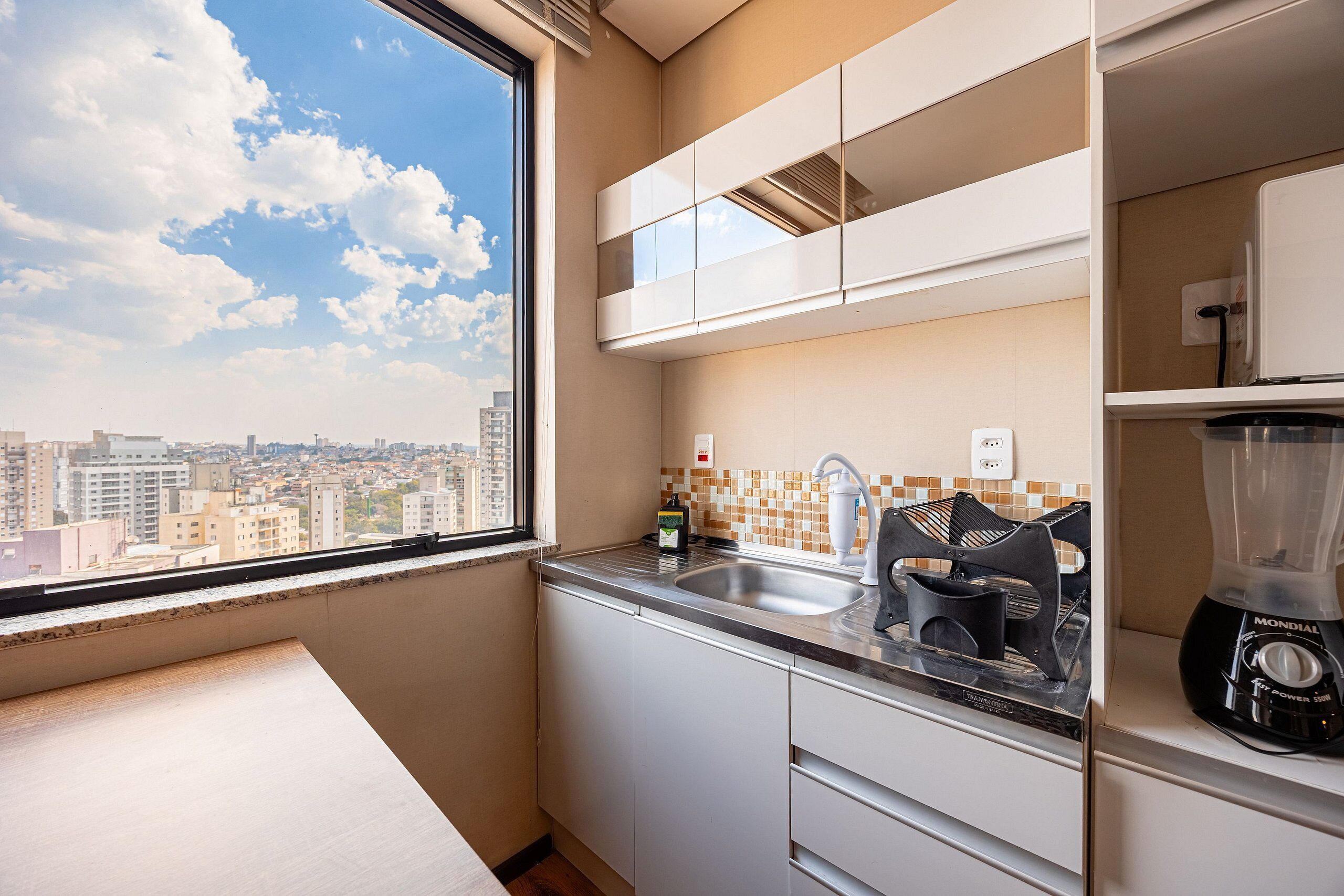Fridge, microwave