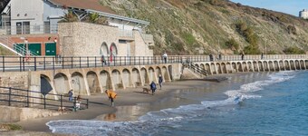 The Bay, Folkestone Kent
