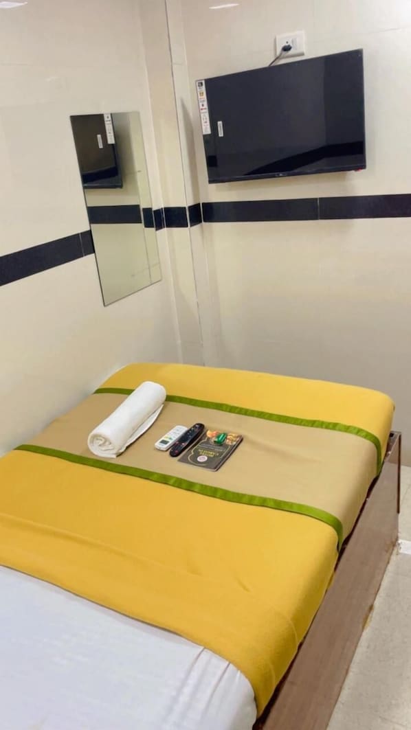 Double Room | Free WiFi