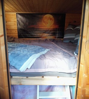 1 chambre, literie fournie
