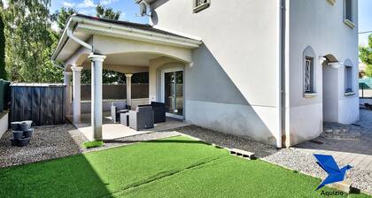 Belle maison-St Exupéry-Viarhona-T3-
Animaux de compagnie acceptés