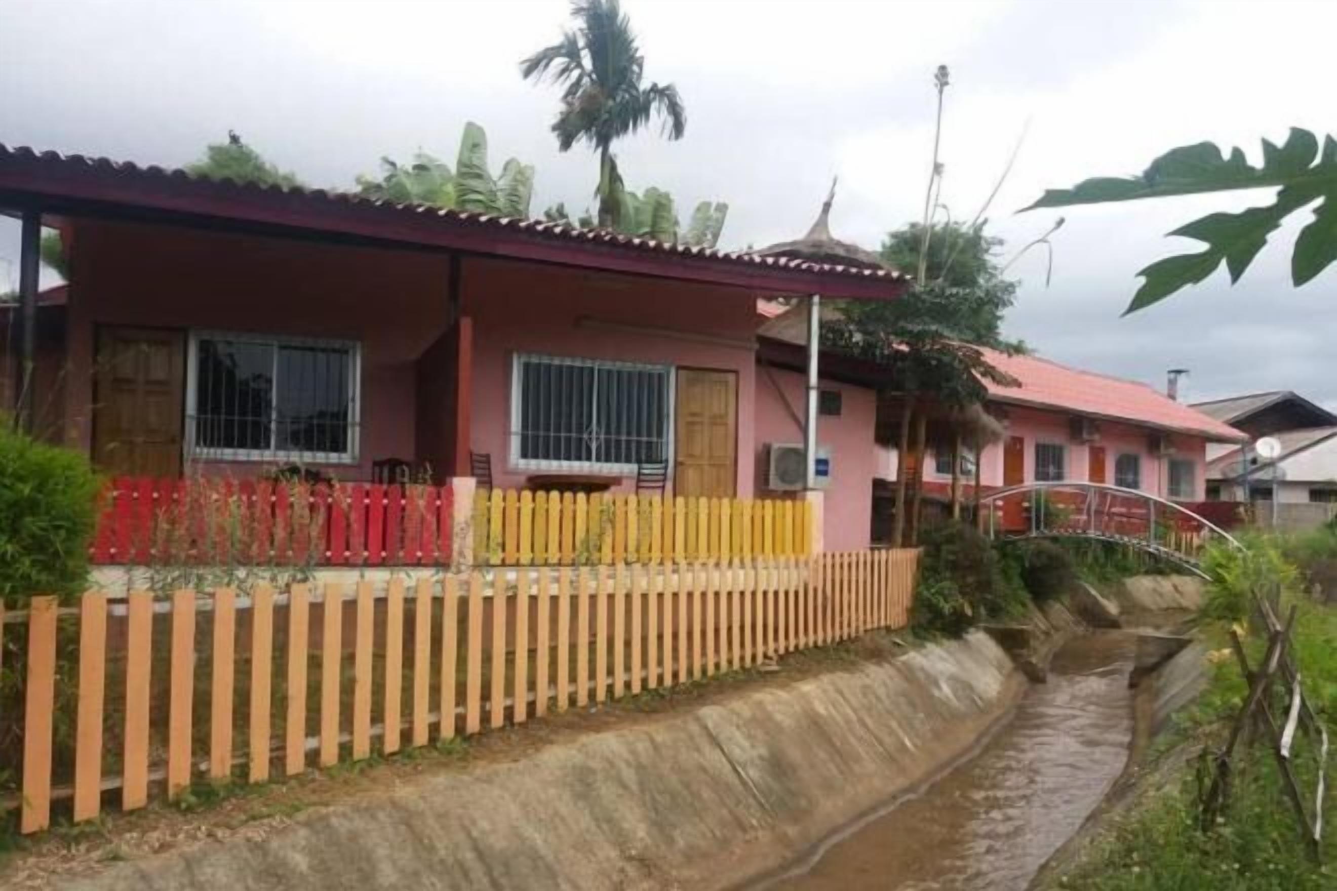 บริเวณภายนอก