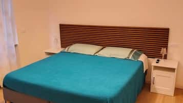 Familienzimmer | Schreibtisch, kostenloses WLAN, Bettwäsche