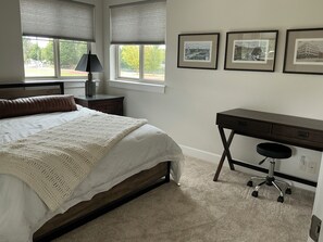 4 bedrooms, desk, iron/ironing board, free WiFi