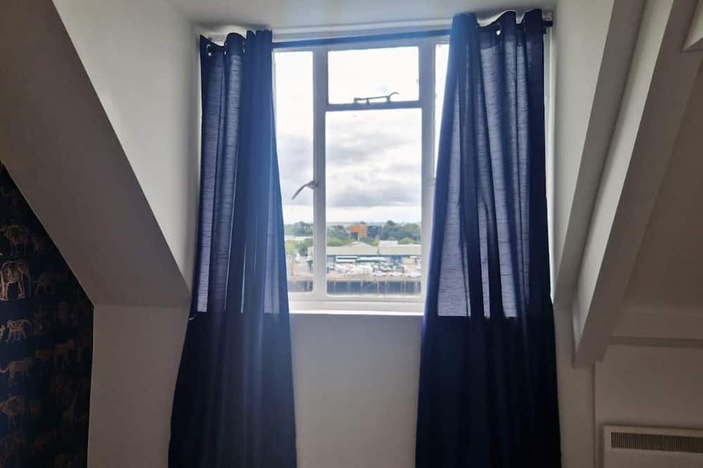 Cork Apartment With River Views -cosy in Cork
