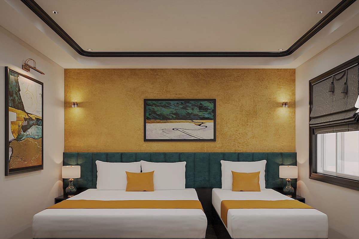 Luxury Triple Room | In-room safe, desk, laptop workspace, blackout curtains