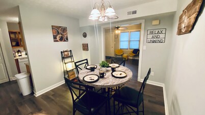 Modern Clean Interior. Near ETSU & JC Med Center