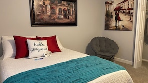 Iron/ironing board, WiFi, bed sheets