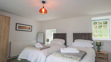 2 slaapkamers, individueel gedecoreerd, individueel gemeubileerd