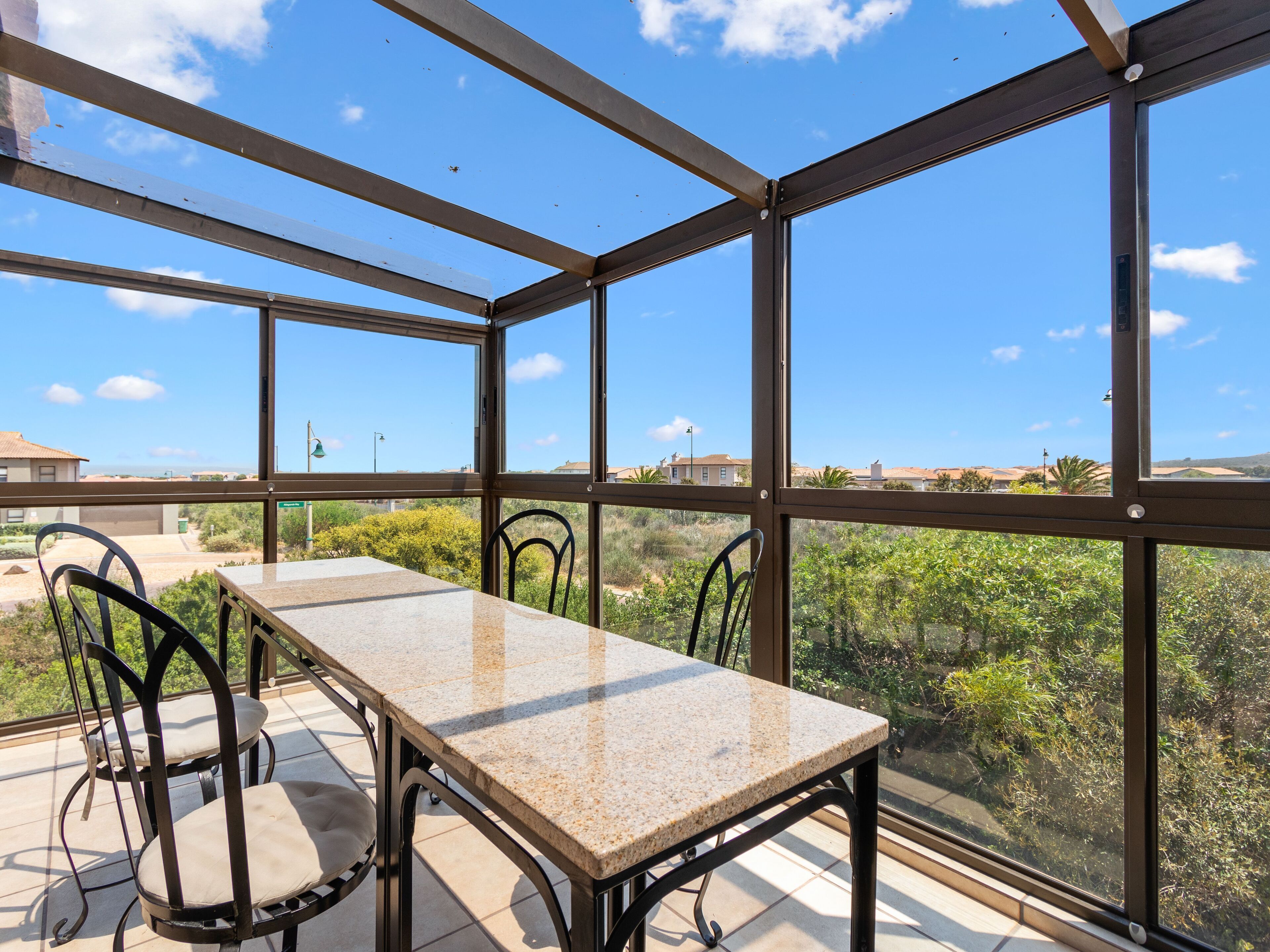 House (3 Bedrooms) | Front of property