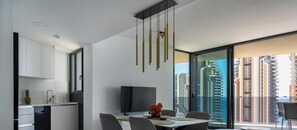 Deluxe Apartment, Balcony, Sea View | Living area | Flat-screen TV - Torre Sakura By Leo Apartments (Benidorm)