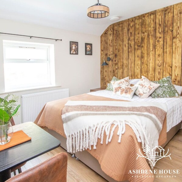 1 chambre, bureau, Wi-Fi, draps fournis