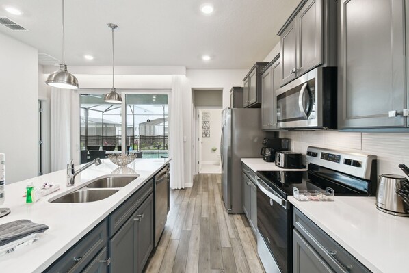 Fridge, microwave, oven, dishwasher